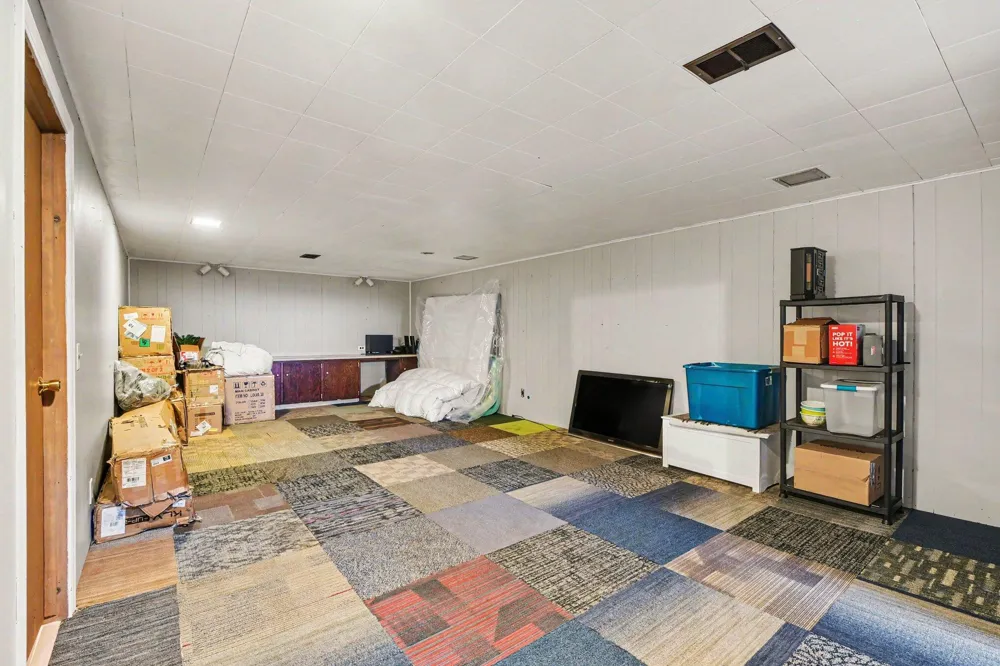 3841 Collingwood Avenue SW Wyoming, MI 49519