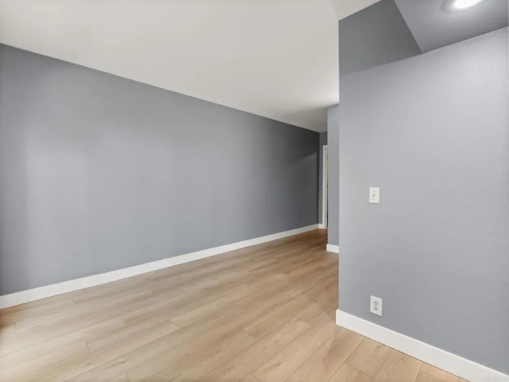 1330 Sugarbush Drive Vista, CA 92084