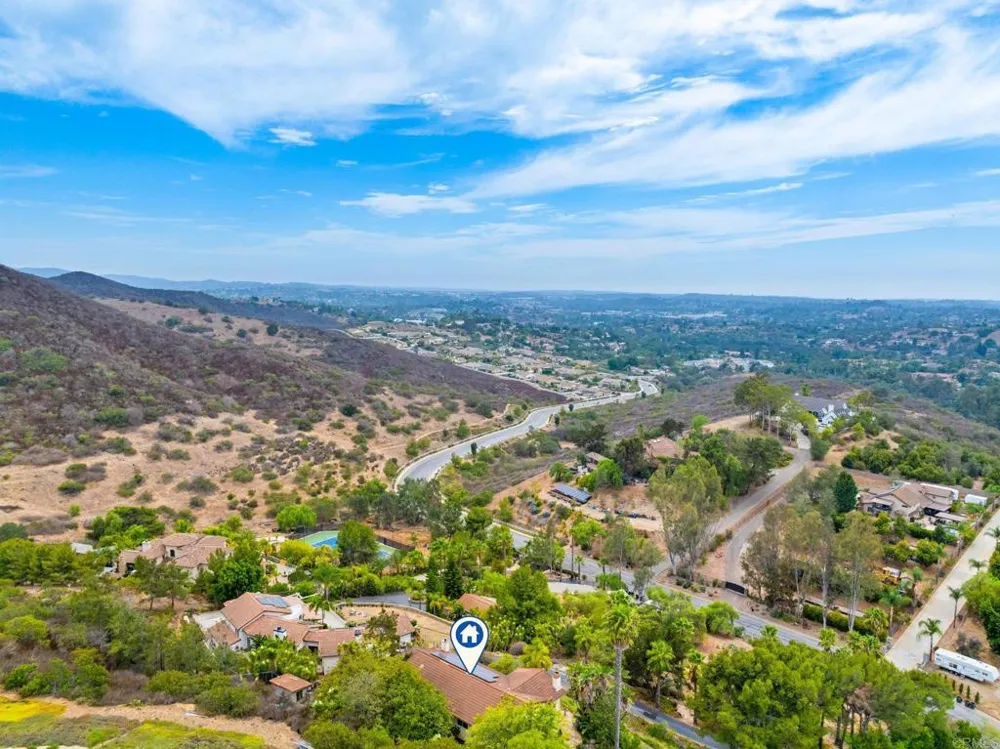 1330 Sugarbush Drive Vista, CA 92084