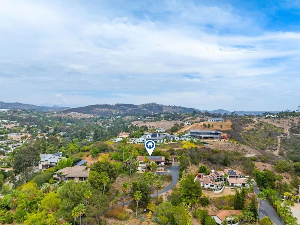1330 Sugarbush Drive Vista, CA 92084