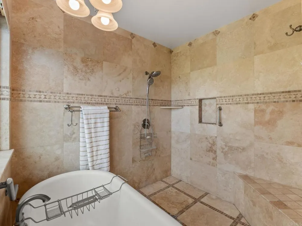 1330 Sugarbush Drive Vista, CA 92084