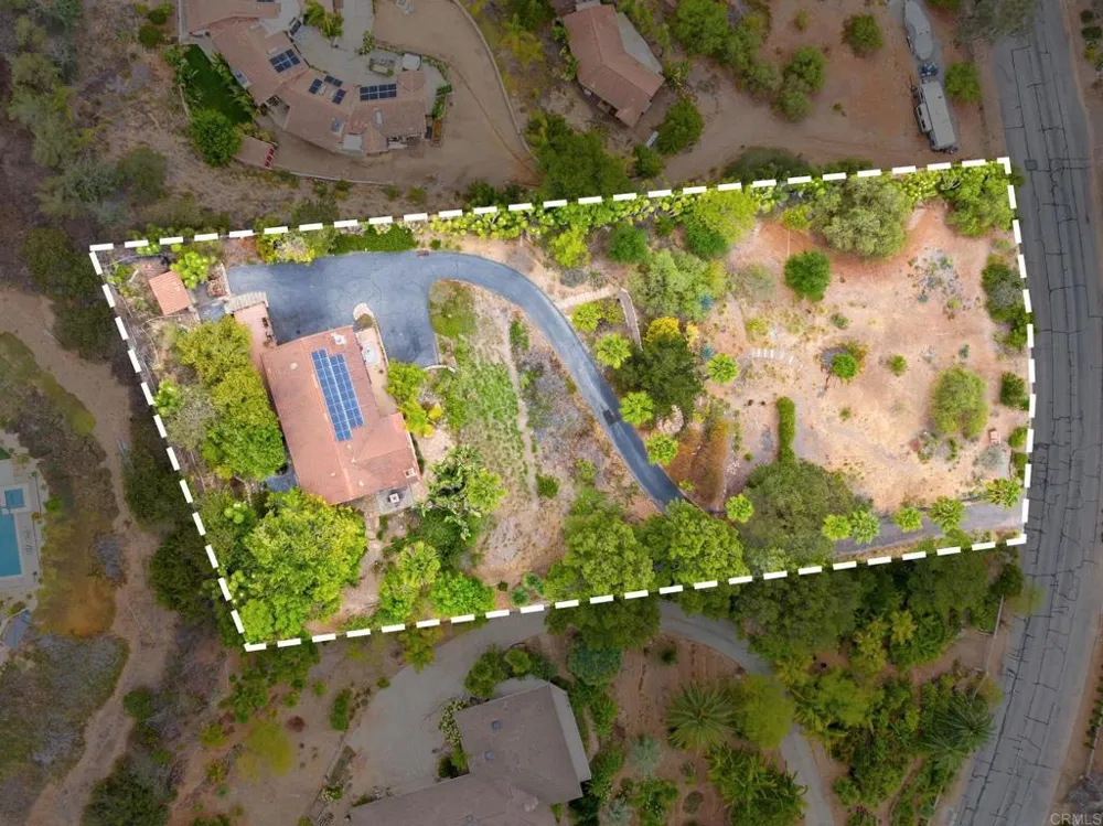 1330 Sugarbush Drive Vista, CA 92084
