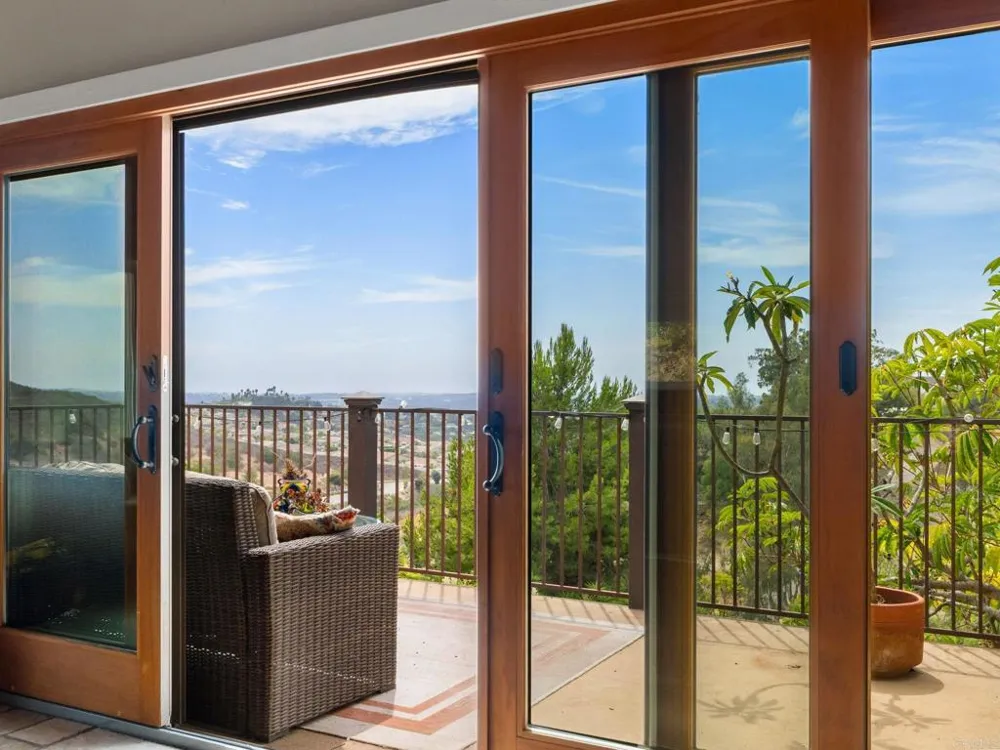 1330 Sugarbush Drive Vista, CA 92084