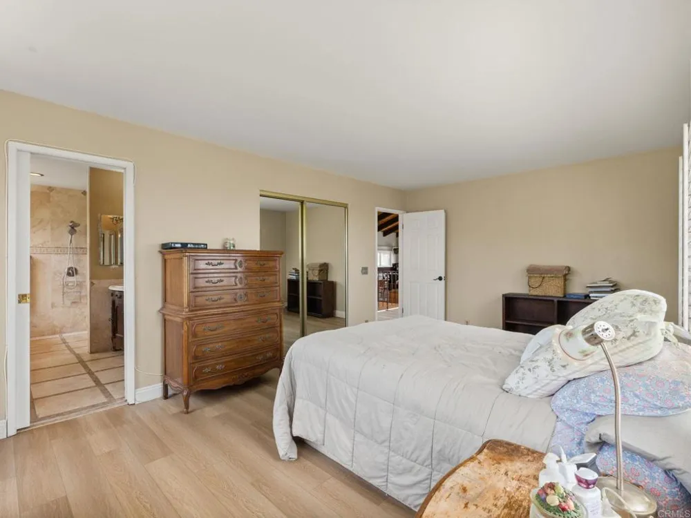1330 Sugarbush Drive Vista, CA 92084