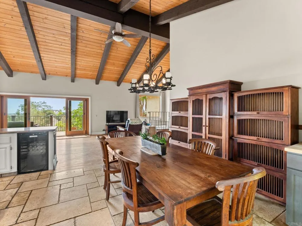 1330 Sugarbush Drive Vista, CA 92084