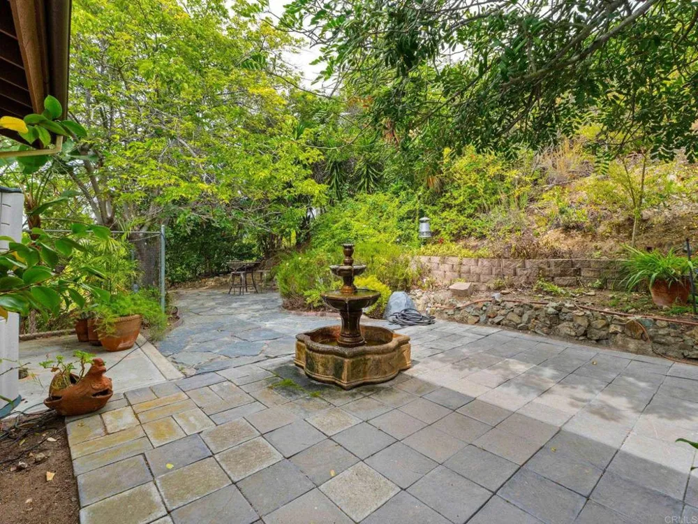 1330 Sugarbush Drive Vista, CA 92084
