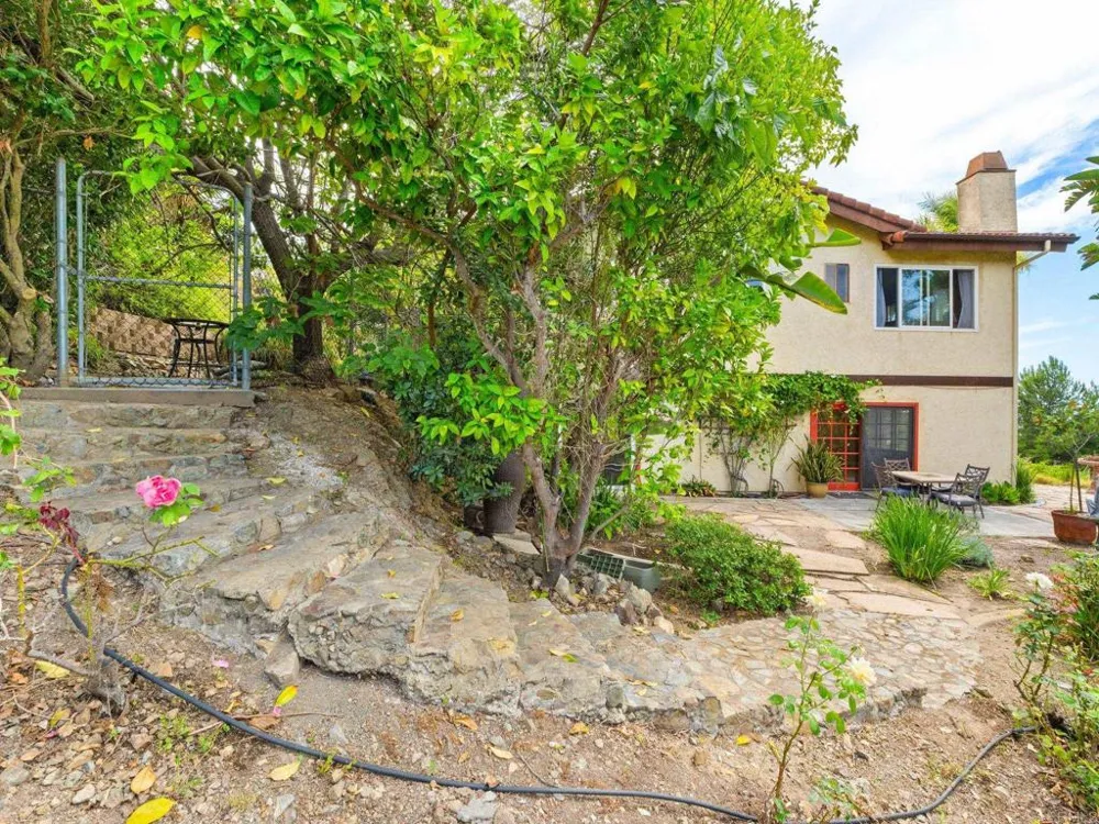 1330 Sugarbush Drive Vista, CA 92084