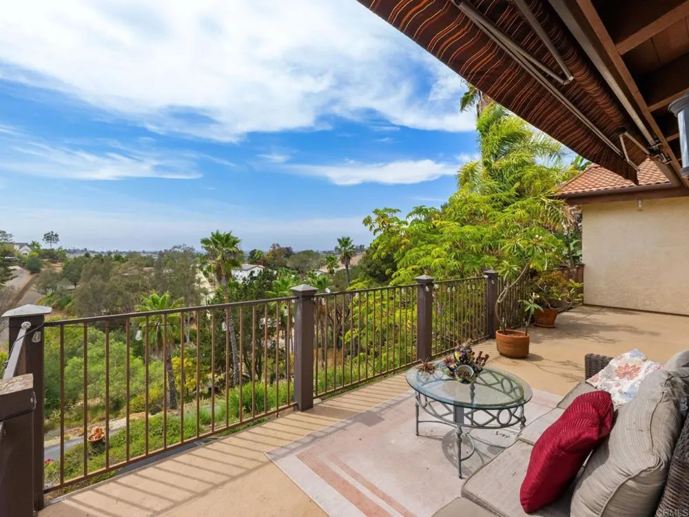 1330 Sugarbush Drive Vista, CA 92084