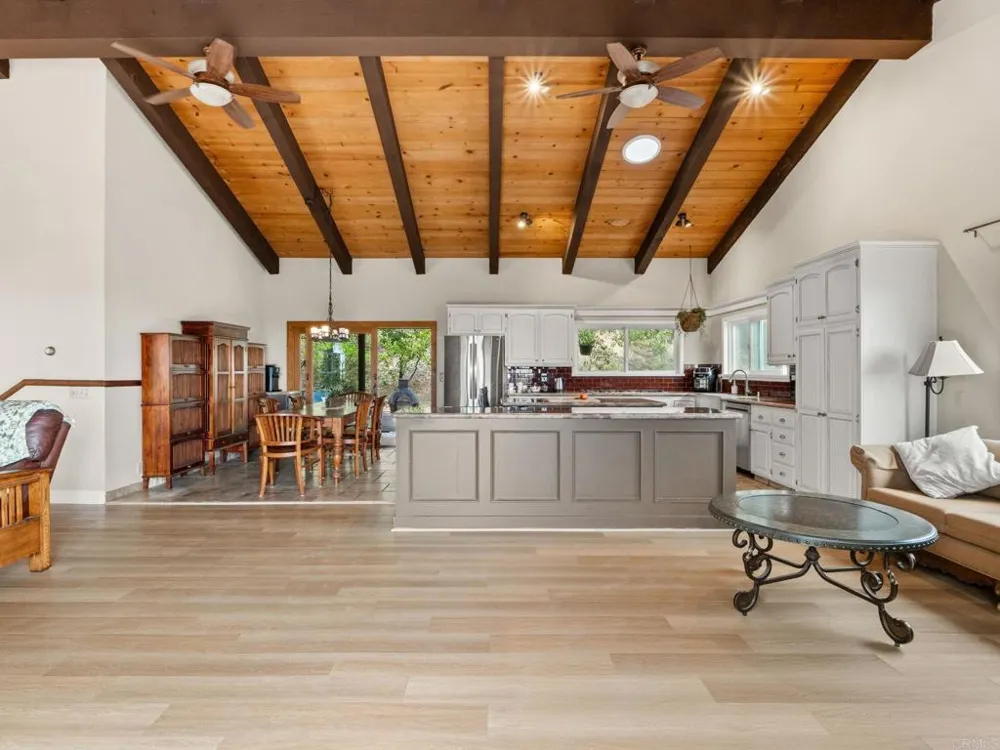 1330 Sugarbush Drive Vista, CA 92084
