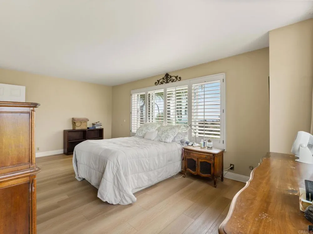 1330 Sugarbush Drive Vista, CA 92084