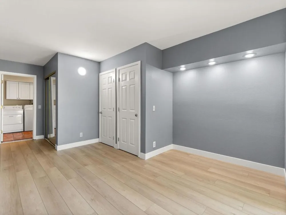 1330 Sugarbush Drive Vista, CA 92084