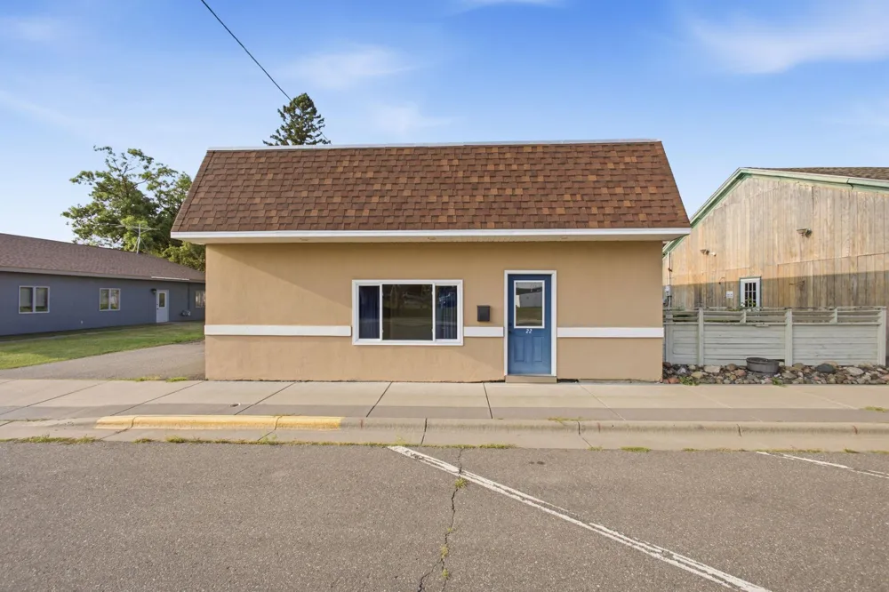 22 W 2nd Avenue Luck, WI 54853