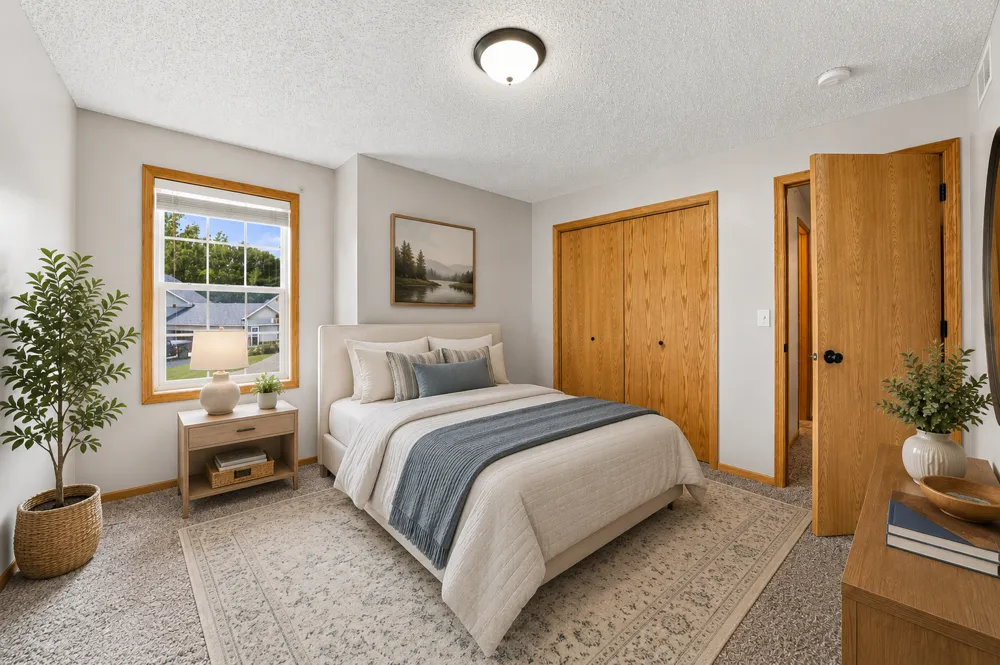 833 Winsome Way NW Isanti, MN 55040
