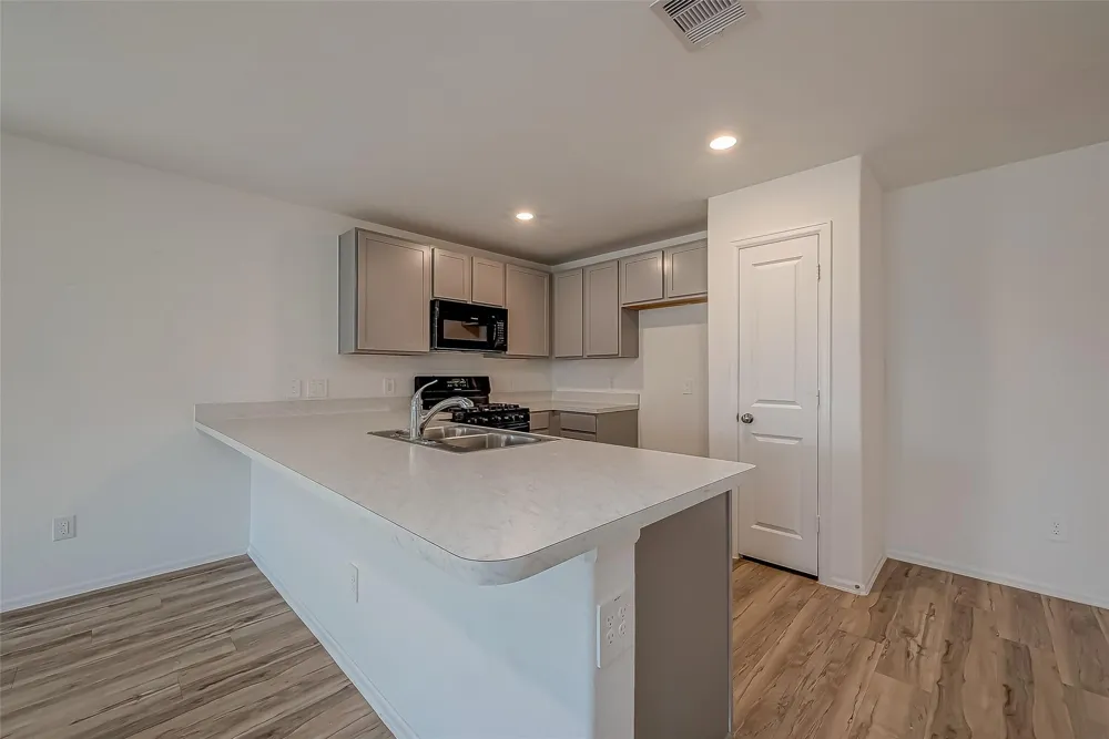 18111 Robin Creek Dr Hockley, TX 77447