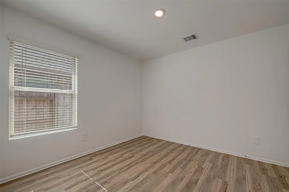 18111 Robin Creek Dr Hockley, TX 77447