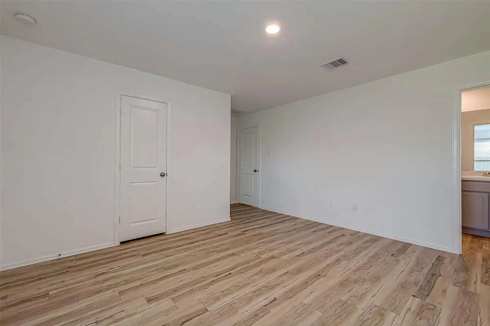 18111 Robin Creek Dr Hockley, TX 77447