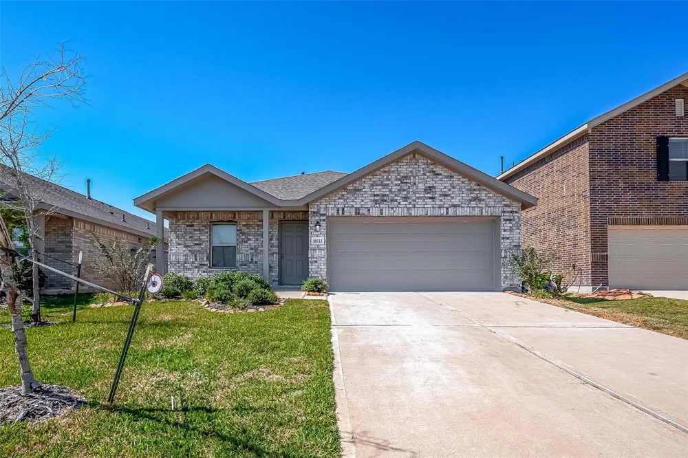 18111 Robin Creek Dr Hockley, TX 77447