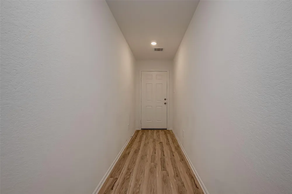 18111 Robin Creek Dr Hockley, TX 77447