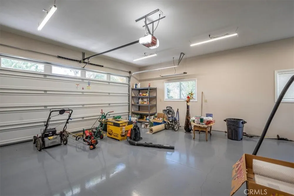 1221 Pear Corning, CA 96021