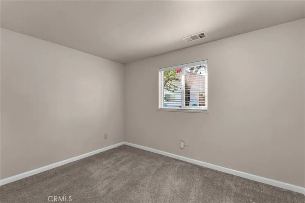 1221 Pear Corning, CA 96021