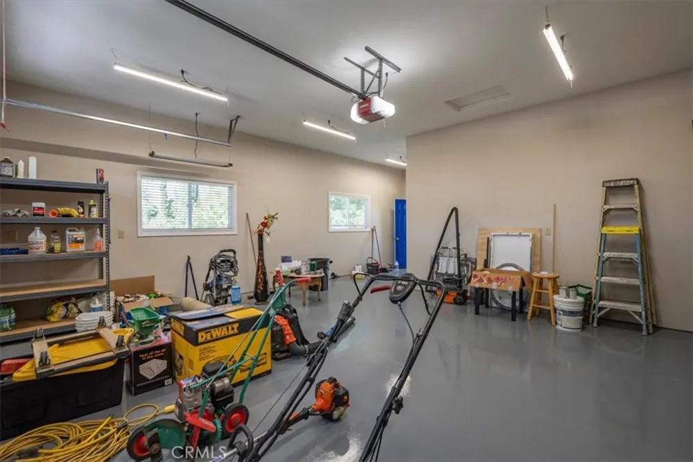1221 Pear Corning, CA 96021