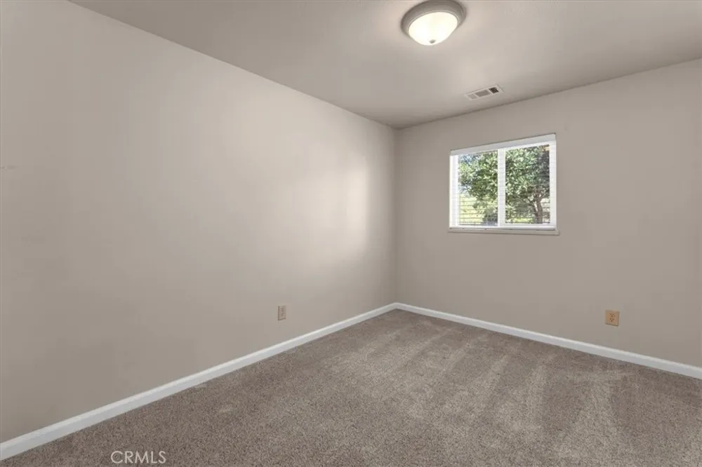 1221 Pear Corning, CA 96021