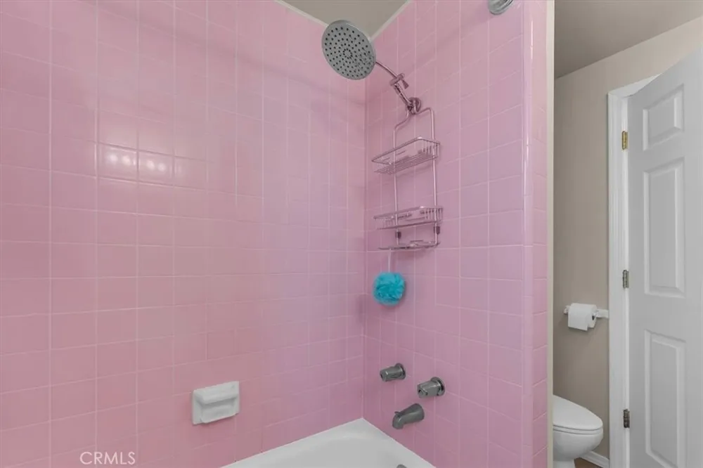 1221 Pear Corning, CA 96021