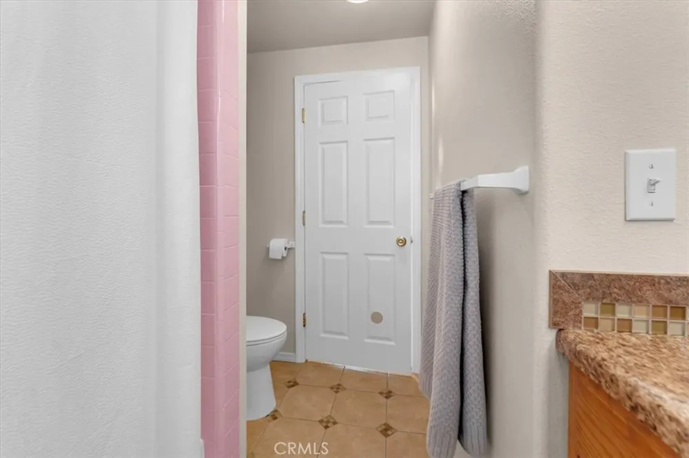 1221 Pear Corning, CA 96021