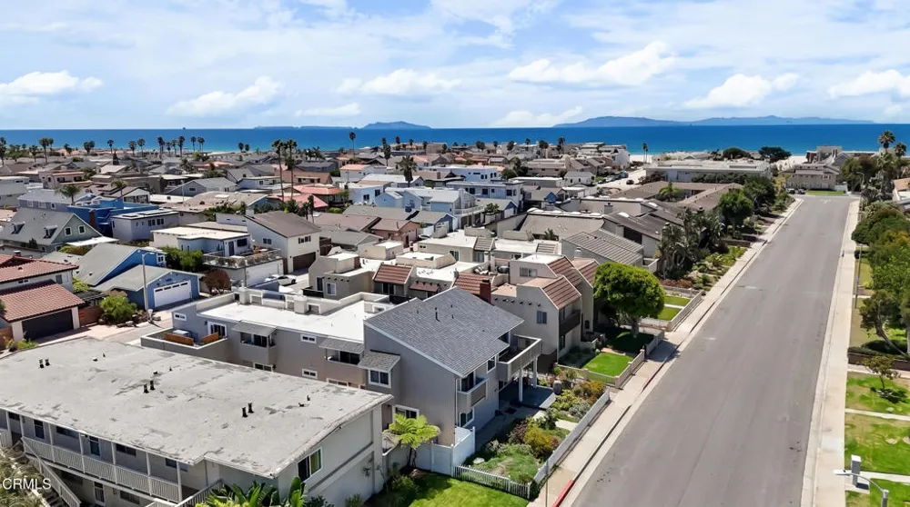 4958 Nautilus Street Oxnard, CA 93035