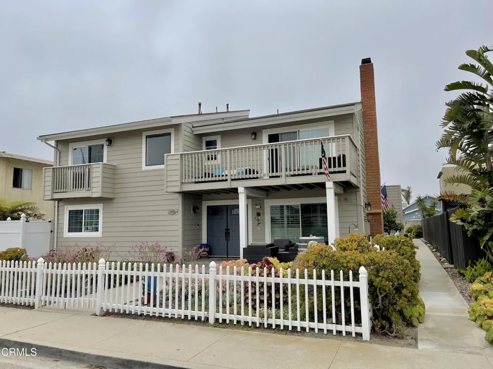 4958 Nautilus Street Oxnard, CA 93035