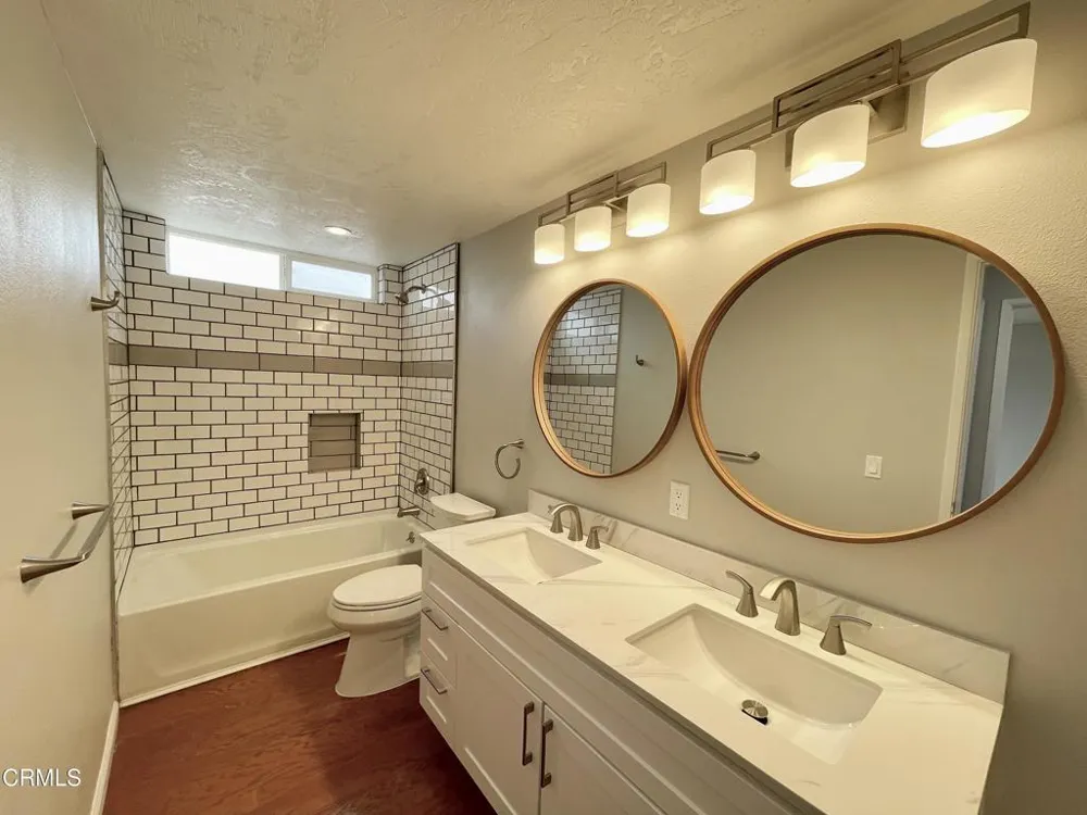 4958 Nautilus Street Oxnard, CA 93035