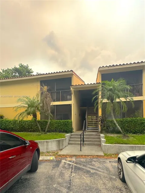 1265 SW 46th Ave #2201