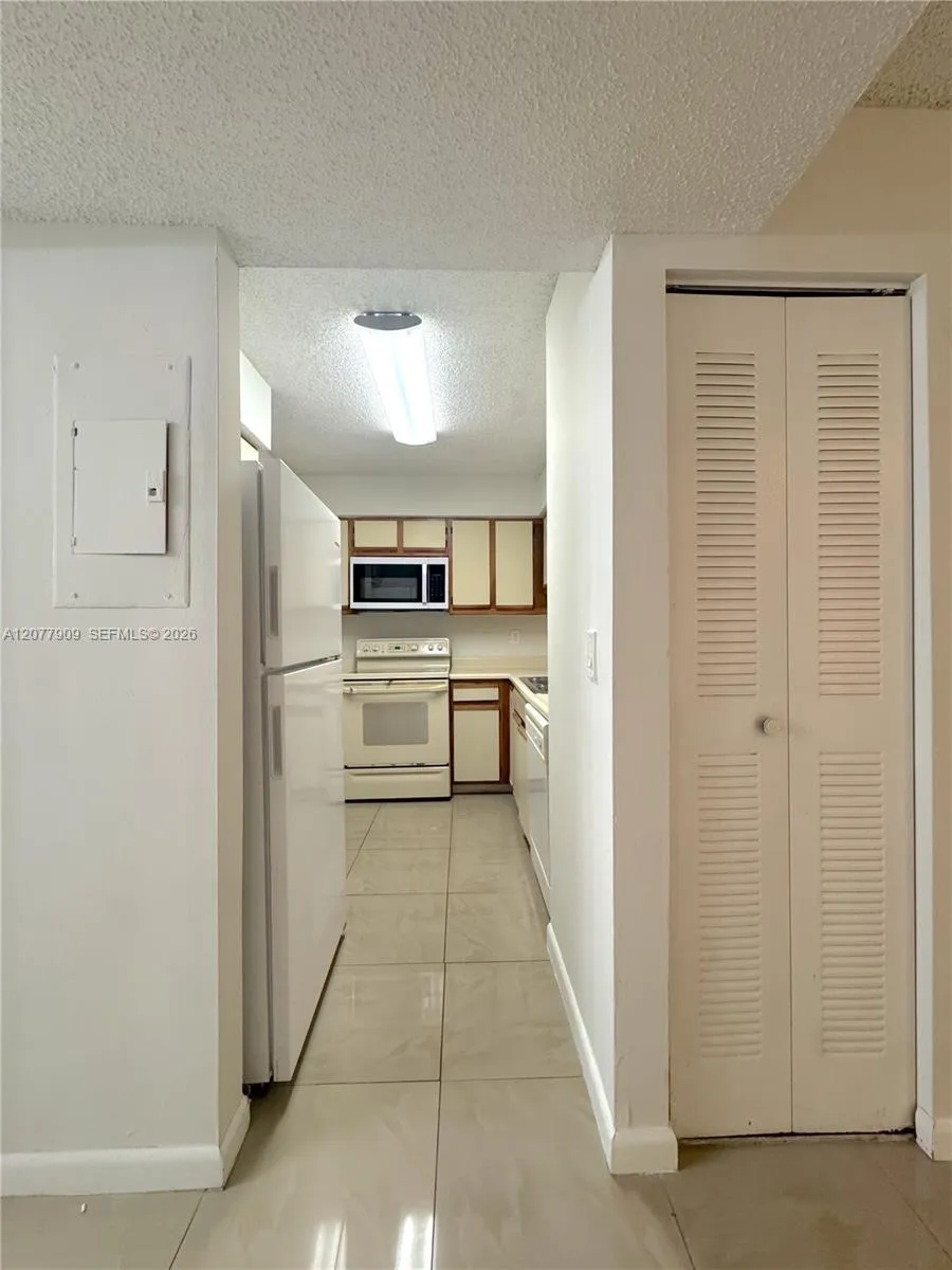 1265 SW 46th Ave #2201 Pompano Beach, FL 33069