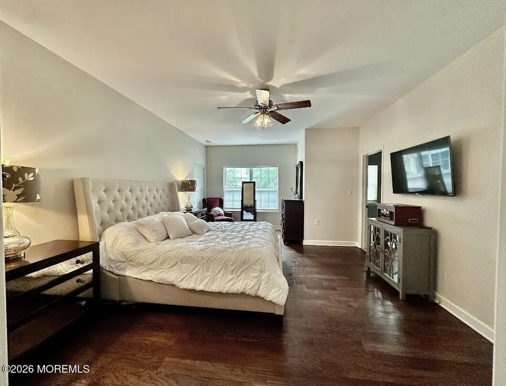 12 Lorenzo Road Manchester, NJ 08759