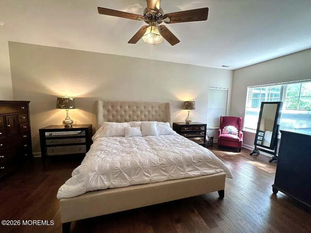 12 Lorenzo Road Manchester, NJ 08759