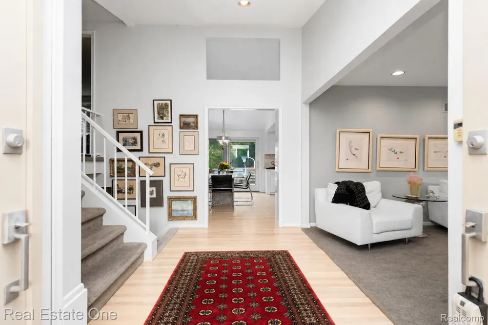 3205 Parkland Drive West Bloomfield Charter Township, MI 48322