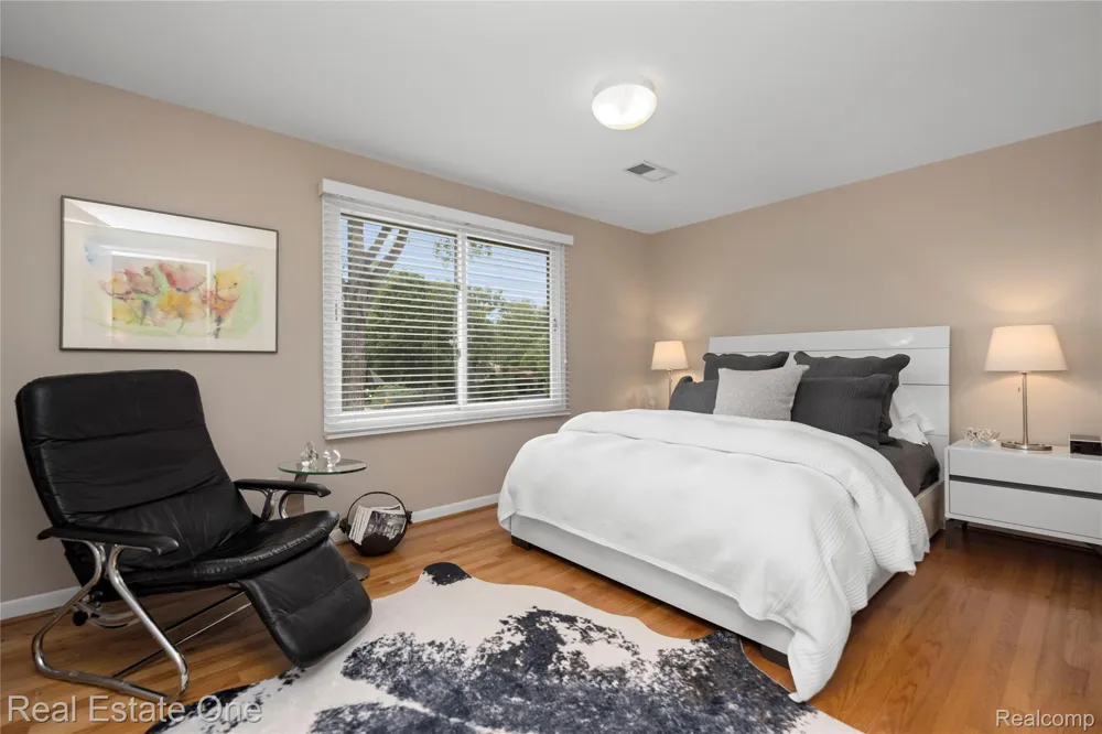 3205 Parkland Drive West Bloomfield Charter Township, MI 48322