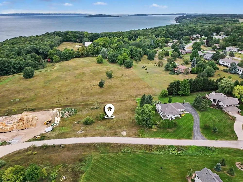 Sky Lane Peninsula Township, MI 49686