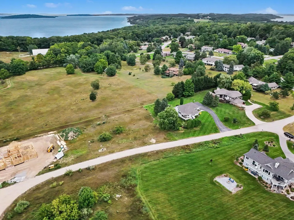 Sky Lane Peninsula Township, MI 49686