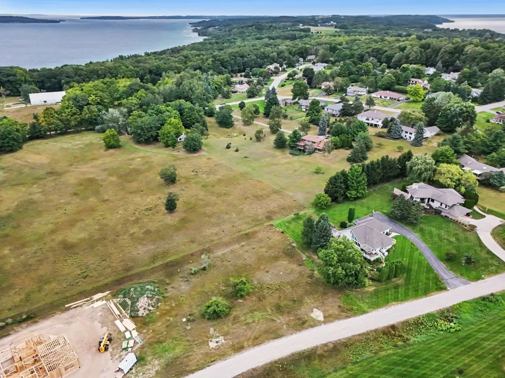 Sky Lane Peninsula Township, MI 49686