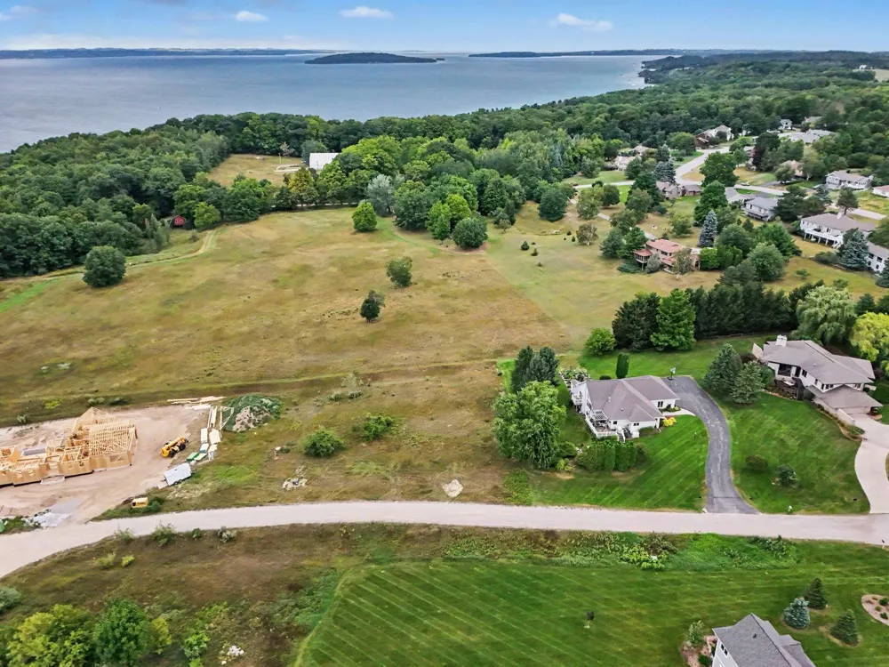 Sky Lane Peninsula Township, MI 49686