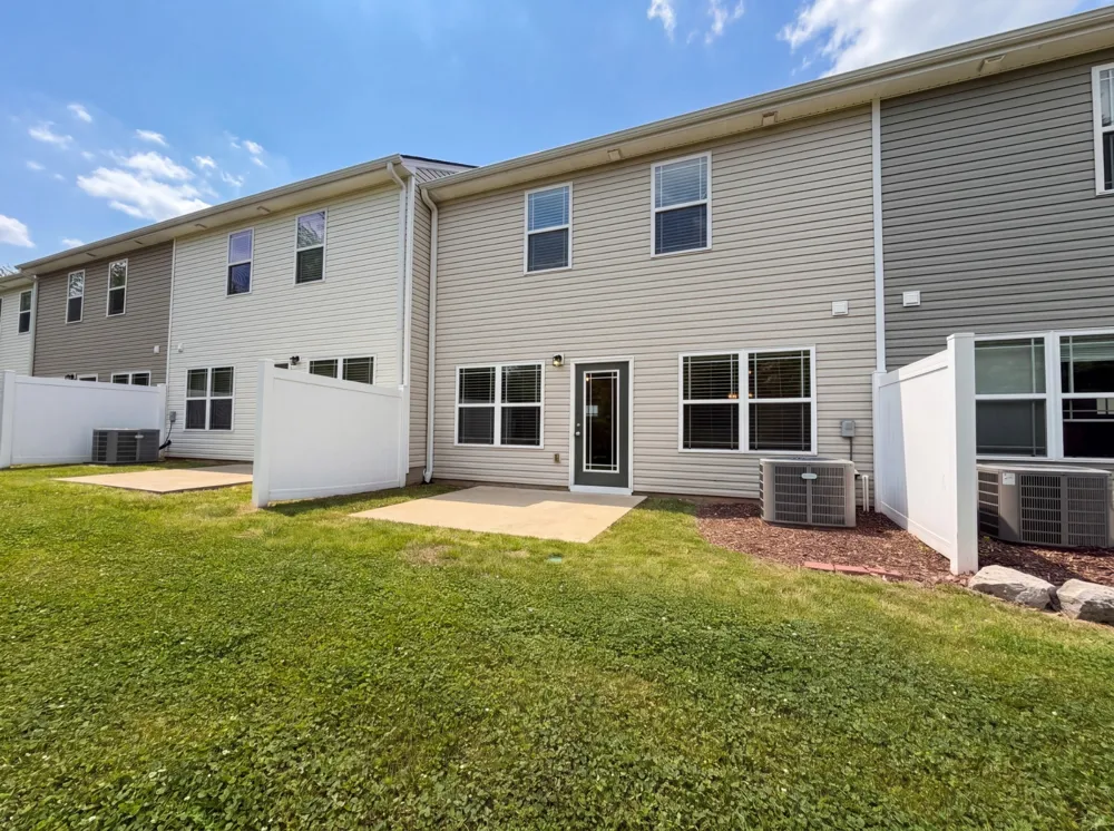 1134 Somerset Springs Dr Spring Hill, TN 37174