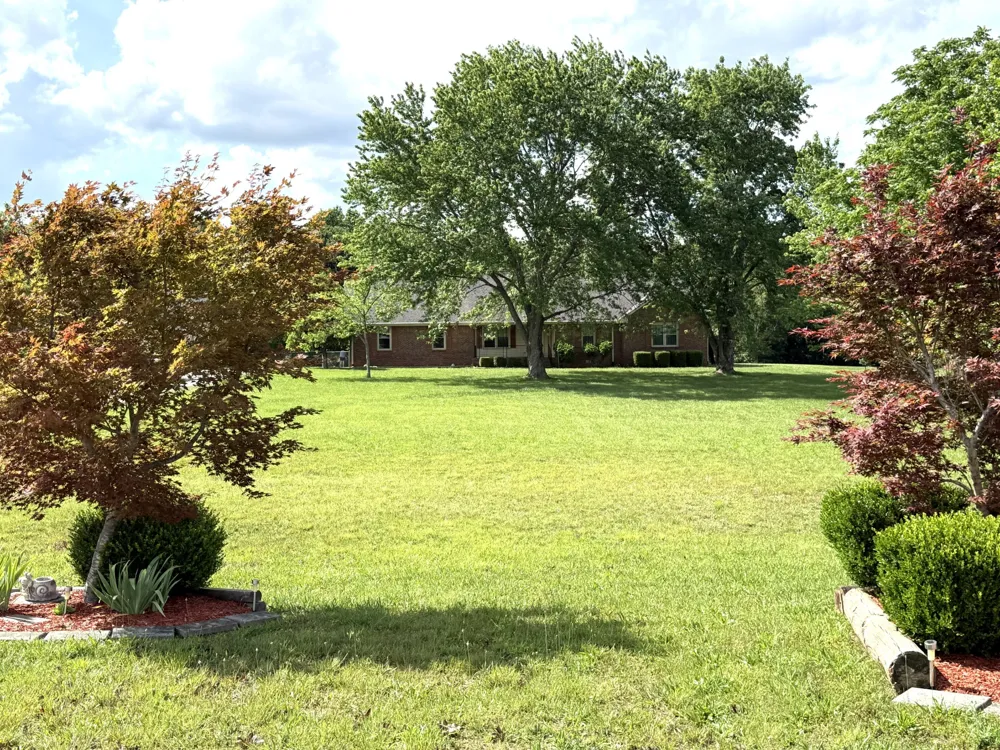 3168 Maxey Rd Cedar Hill, TN 37032