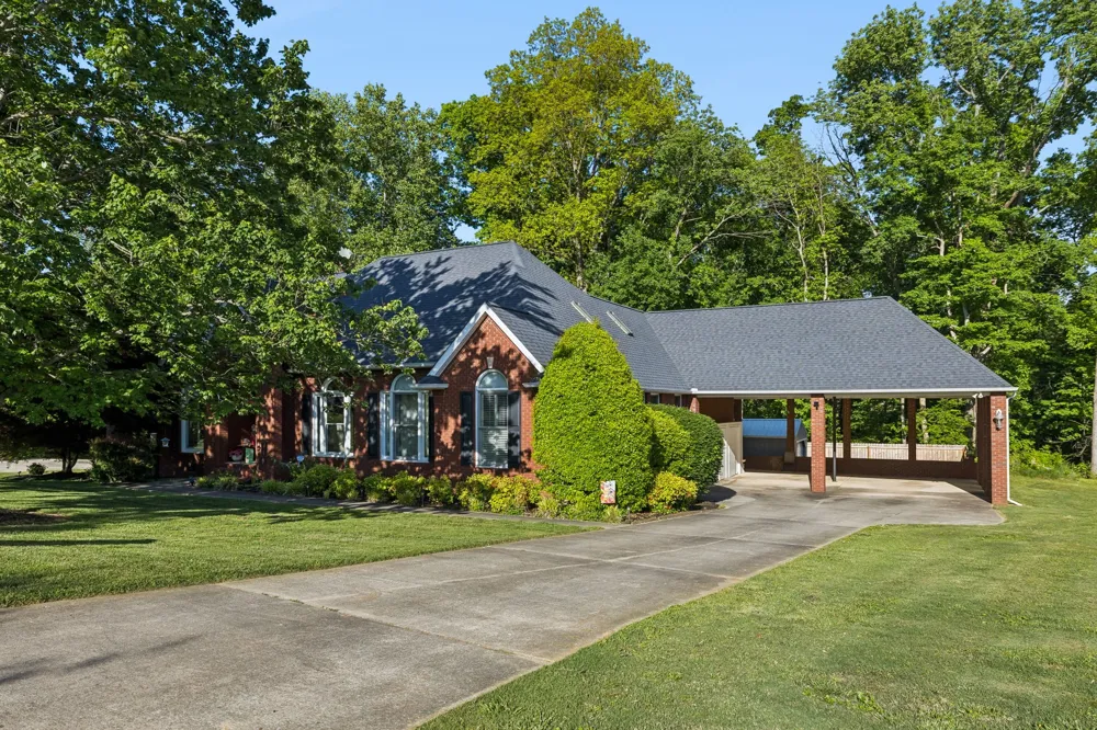 46 Deerfield Ct McMinnville, TN 37110