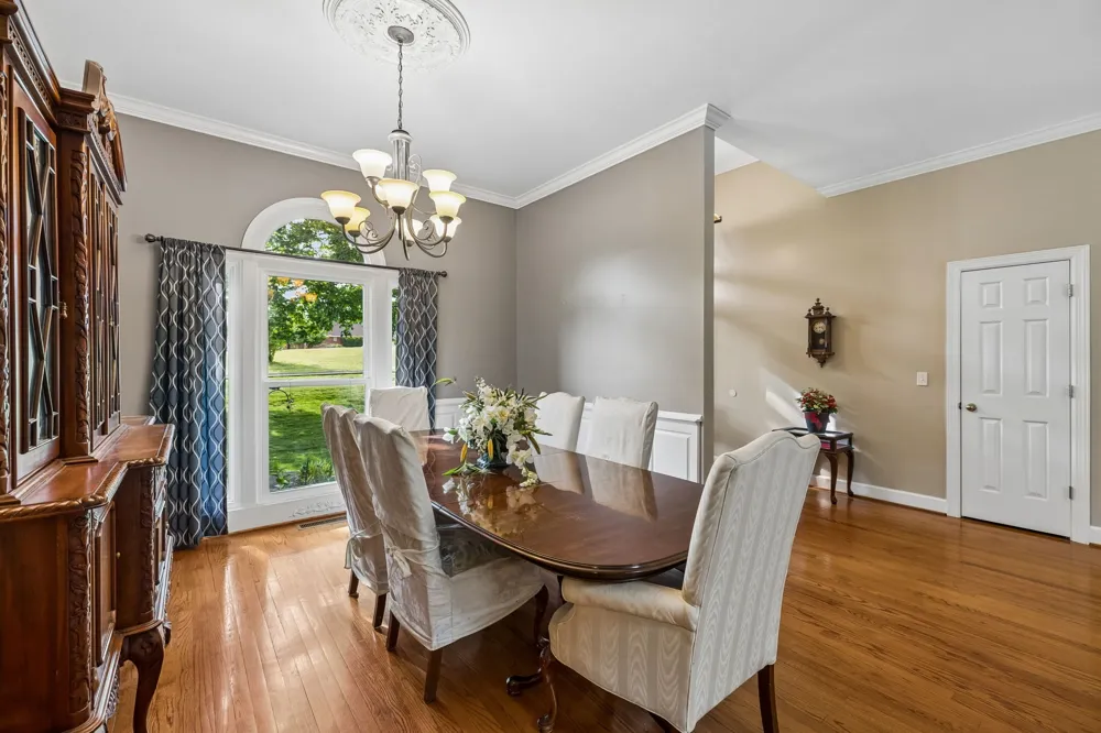 46 Deerfield Ct McMinnville, TN 37110