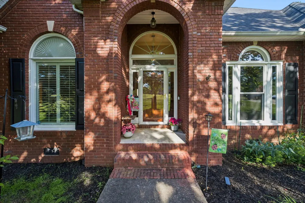 46 Deerfield Ct McMinnville, TN 37110