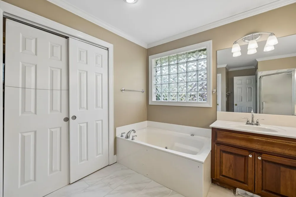 46 Deerfield Ct McMinnville, TN 37110