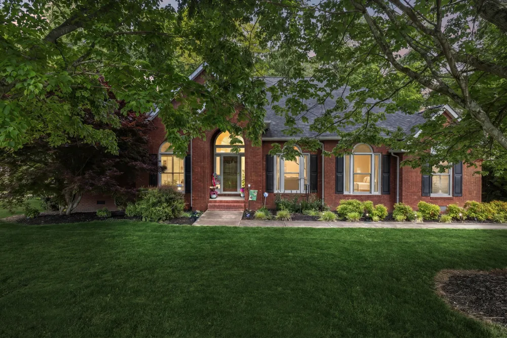 46 Deerfield Ct McMinnville, TN 37110