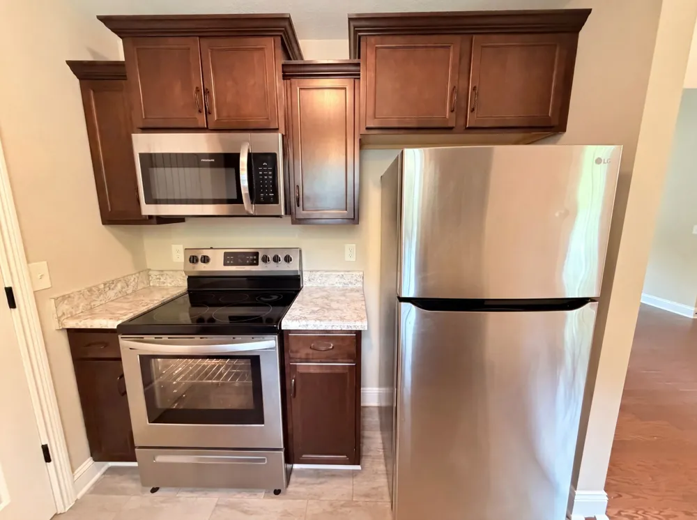 741 Inver Ln Clarksville, TN 37042