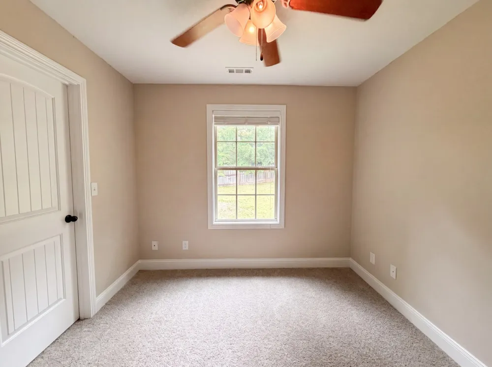 741 Inver Ln Clarksville, TN 37042